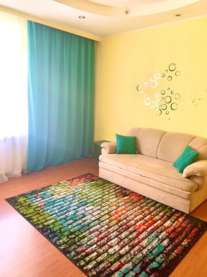 Apartaments On Pavlovskaya 8 Kharkov Ngoại thất bức ảnh